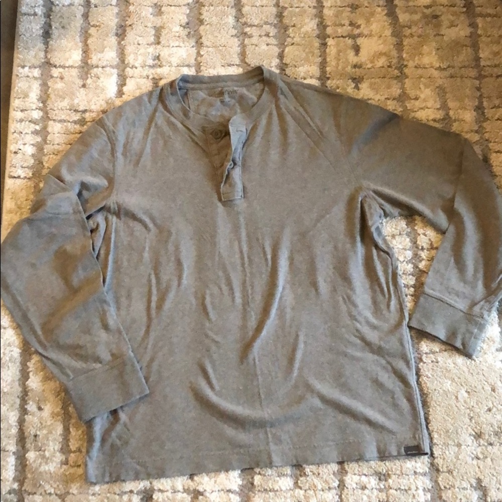 Henley long sleeve